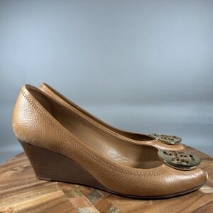 Tory Burch Women Sally Wedge Heels‎ Size 10.5 M Brown Leather